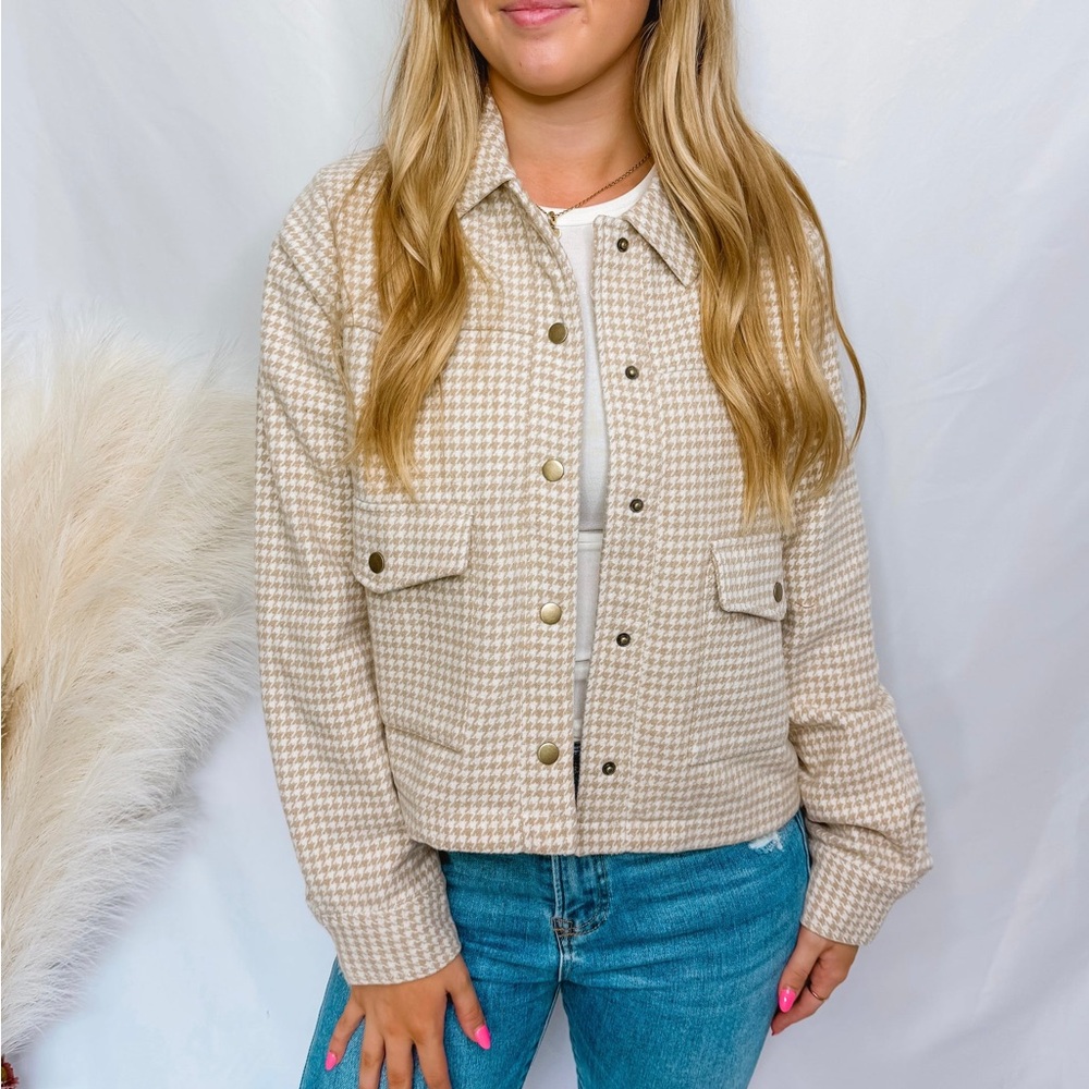 Hem & Thread Beige Houndstooth Jacket - Picture 3 of 8
